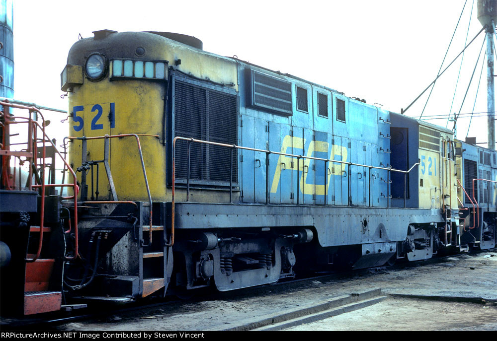 Ferrocarril Del Pacifico #521 an RS11 rebuilt into an "SLP-3"